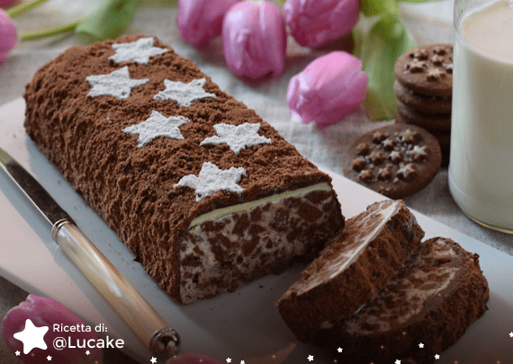 Lingotto al cioccolato bianco e Pan di Stelle Lingotto al cioccolato bianco e Pan di Stelle