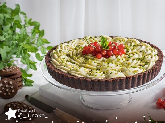 Crostata senza cottura ai Pan di Stelle e Pistacchio Crostata senza cottura ai Pan di Stelle e Pistacchio