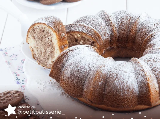 Ciambellone Variegato con Pan di Stelle
Ciambellone Variegato con Pan di Stelle