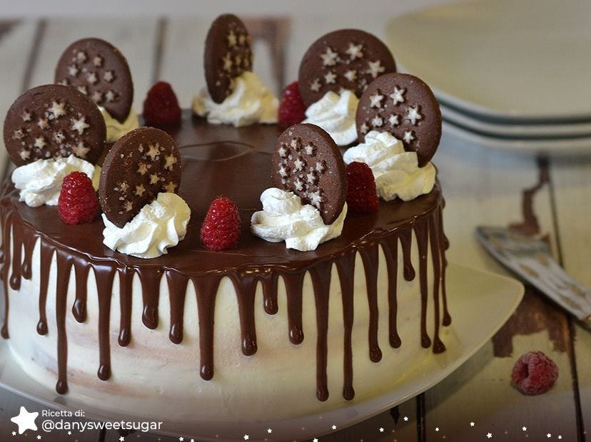 Dripcake Al Cioccolato Dolce Per Il Compleanno Pan Di Stelle